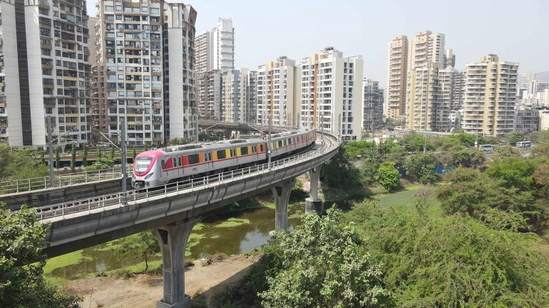 Metro 3 Extension Welcomed by Commuters; Over 26000 travel on day 1